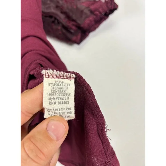 Romantic Flower & Feather Blouse Womens L Burgundy Lace Puff Sleeve Back Tie - Picture 8 of 9